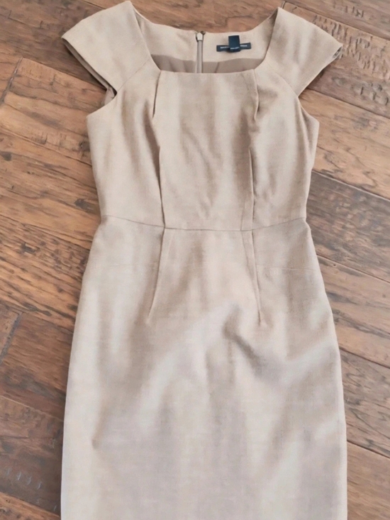 Dresses & Skirts - Classic Cap-Sleeve Sheath Dress in Beige